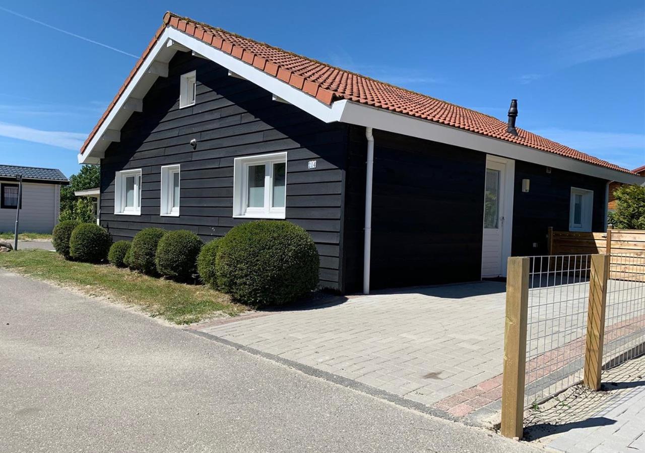 Chaletparc Krabbenkreek Zeeland - Chalet 214 Sint Annaland Exterior photo